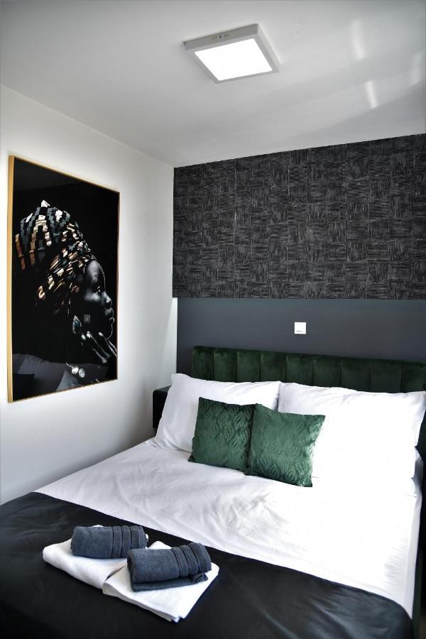 Beach Apartment Paklenica Seline Bagian luar foto