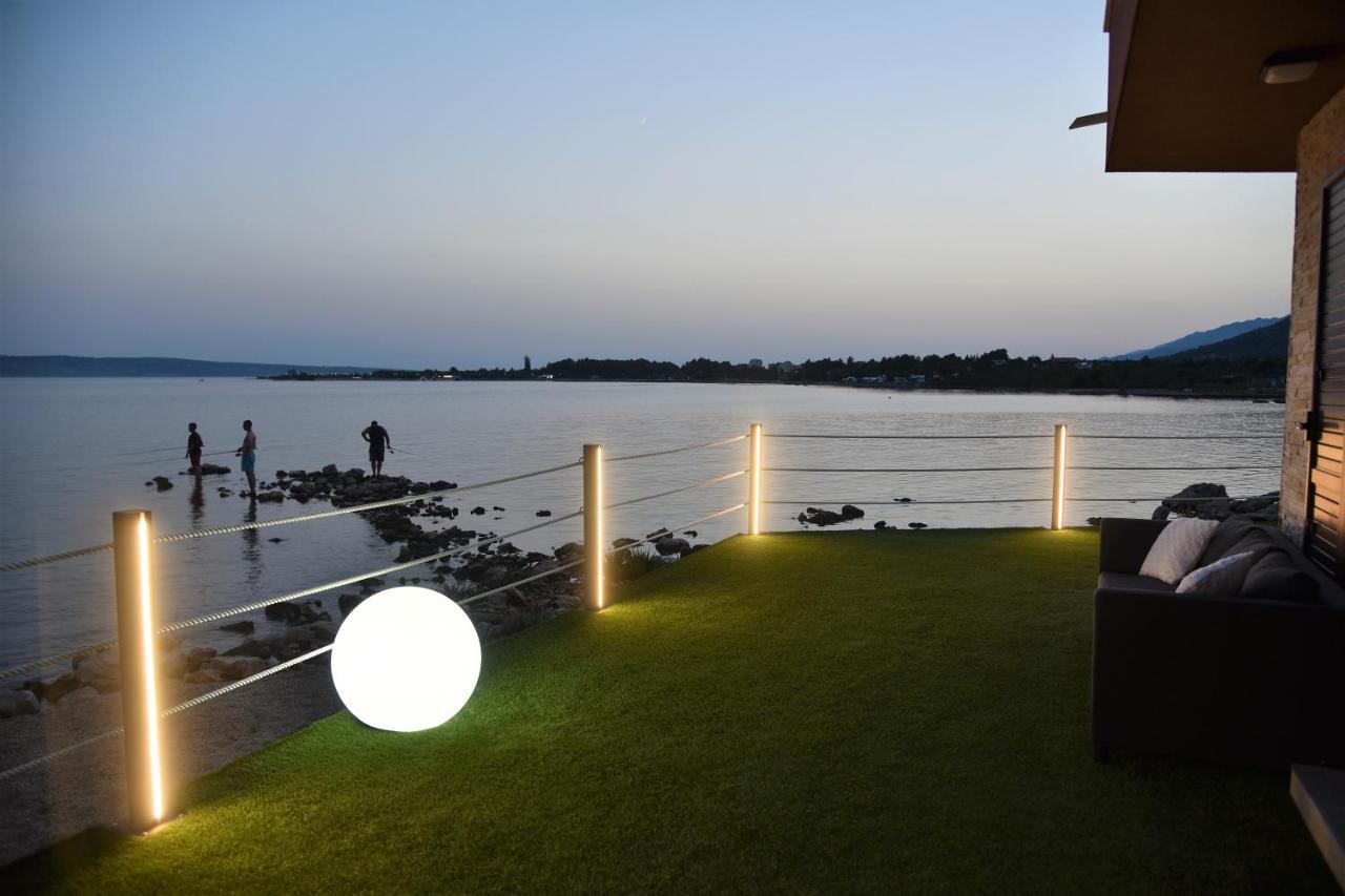 Beach Apartment Paklenica Seline Bagian luar foto