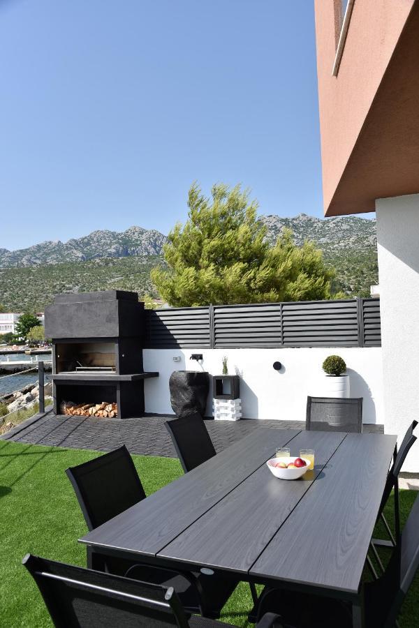 Beach Apartment Paklenica Seline Bagian luar foto