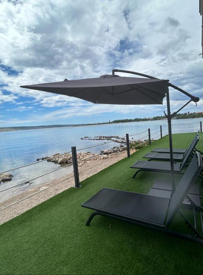 Beach Apartment Paklenica Seline Bagian luar foto